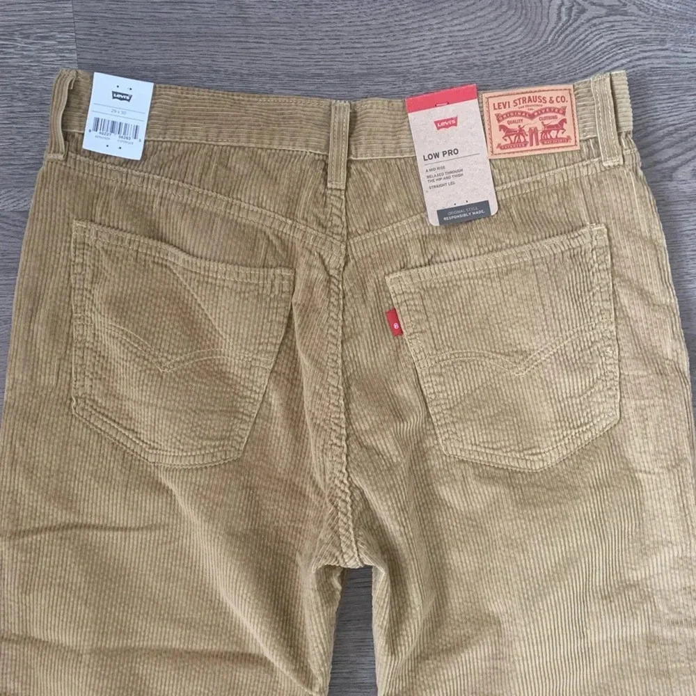 Leviāsā Low Pro Corduroy Jeans - Size 29x30 - Light Brown - NWT - Picture 4 of 11